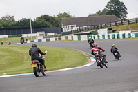 Vintage-motorcycle-club;eventdigitalimages;mallory-park;mallory-park-trackday-photographs;no-limits-trackdays;peter-wileman-photography;trackday-digital-images;trackday-photos;vmcc-festival-1000-bikes-photographs